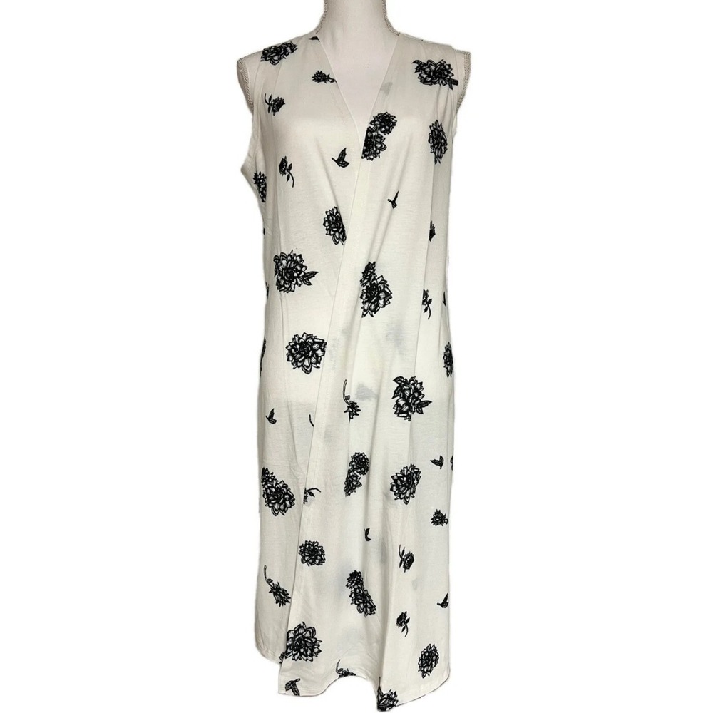 LuLaRoe S Joy Vest #4295 - Black Flowers on White - Medium